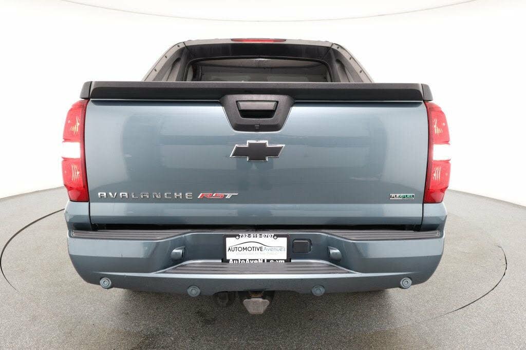 2011 Chevrolet Avalanche LT 4WD