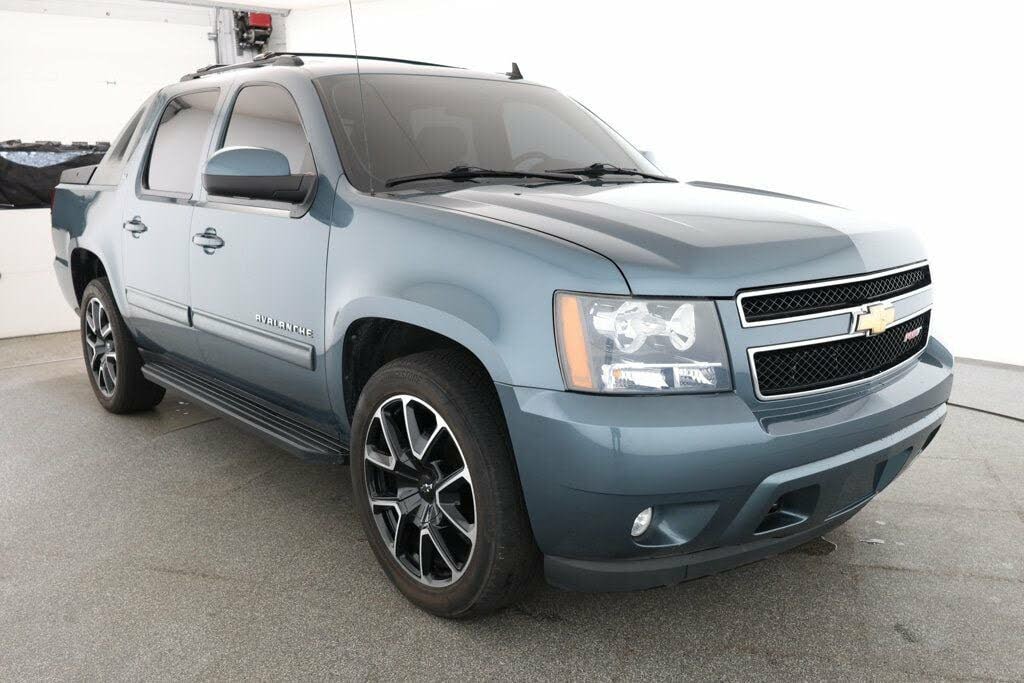 2011 Chevrolet Avalanche LT 4WD