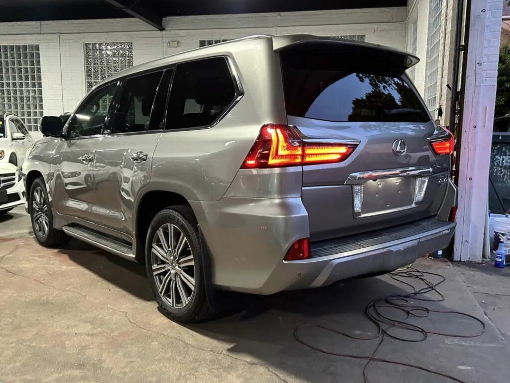 2017 Lexus LX 570 4WD 