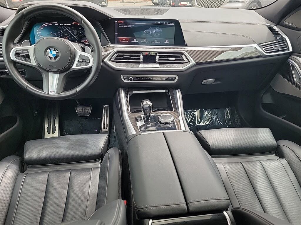 2021 BMW X6 M50i AWD