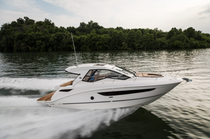 2021 SEA RAY SUNDANCER 350 COUPE