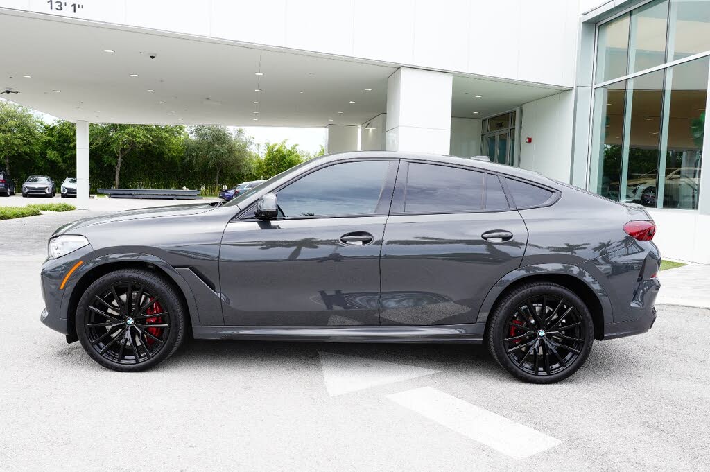 2023 BMW X6 M50i AWD