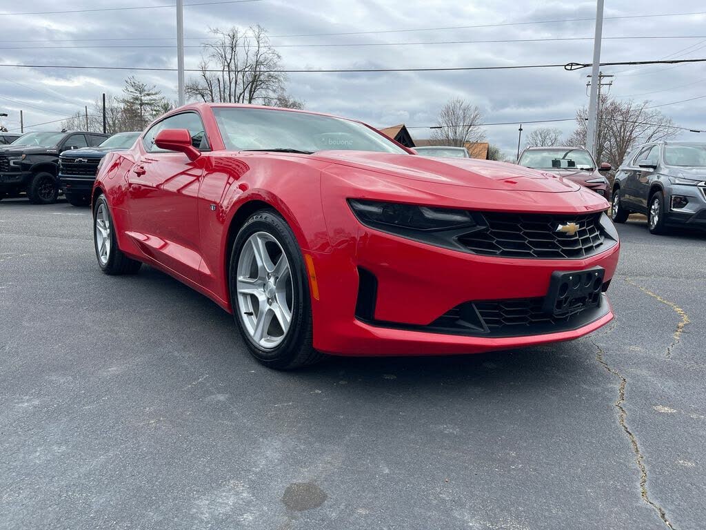 2023 Chevrolet Camaro 1LT Coupe RWD-02