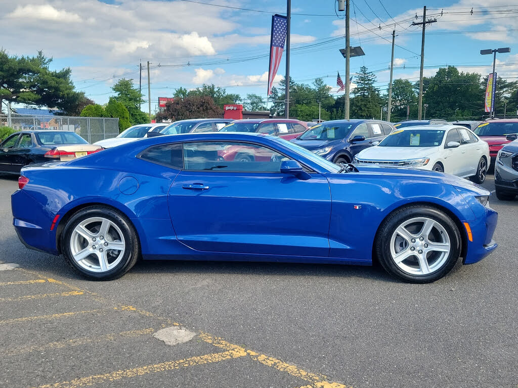 2023 Chevrolet Camaro 1LT Coupe RWD