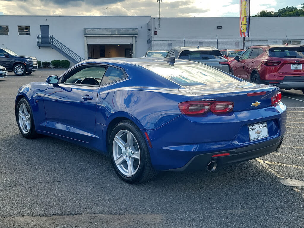 2023 Chevrolet Camaro 1LT Coupe RWD