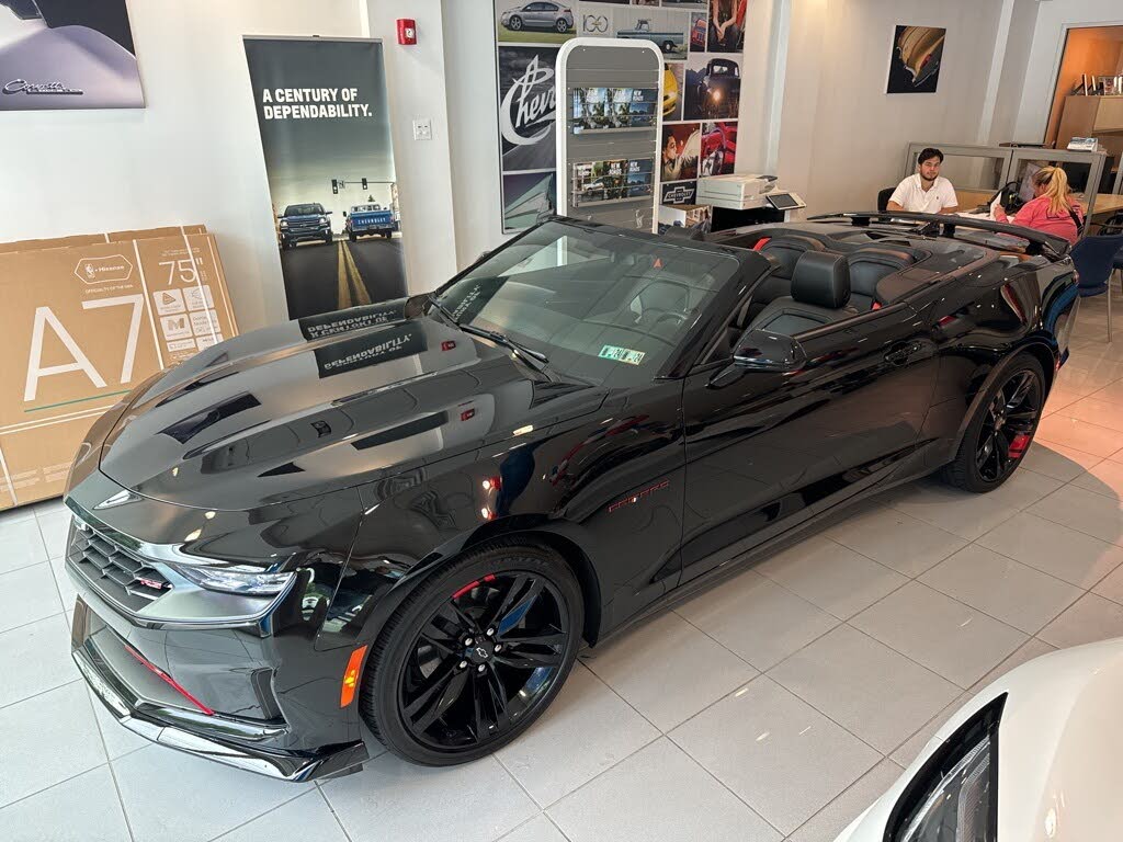 2023 Chevrolet Camaro 3LT Convertible RWD