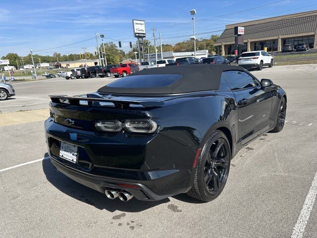 2023 Chevrolet Camaro LT1 Convertible RWDrive-01