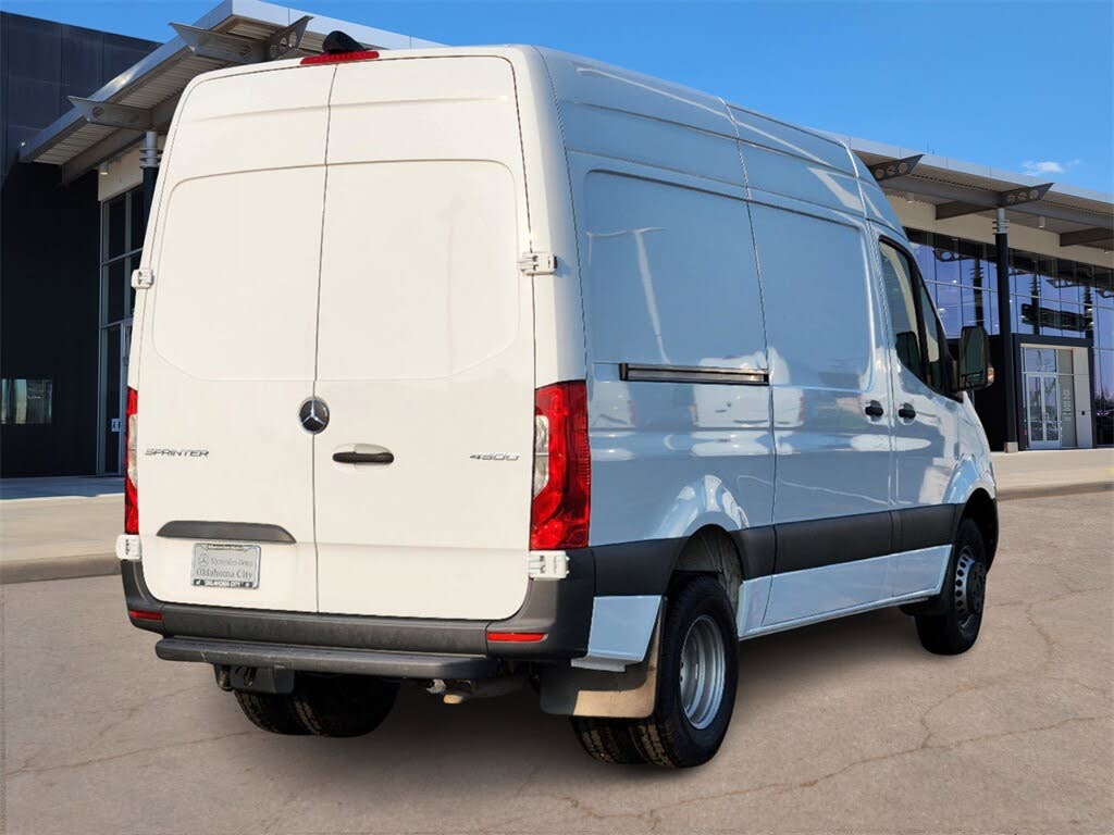 2023 Mercedes-Benz Sprinter 4500 144 Crew Van RWD