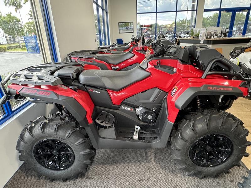 2024 Can-Am® Outlander X mr 1000R Legion Red