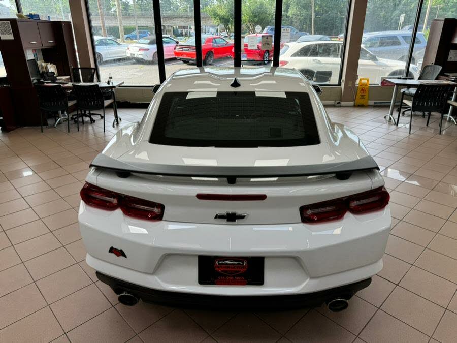 2024 Chevrolet Camaro 1LT Coupe RWD