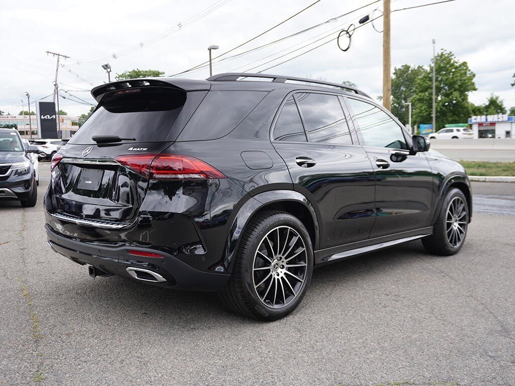 Clean 2023 Mercedes-Benz GLE 350 4MATIC