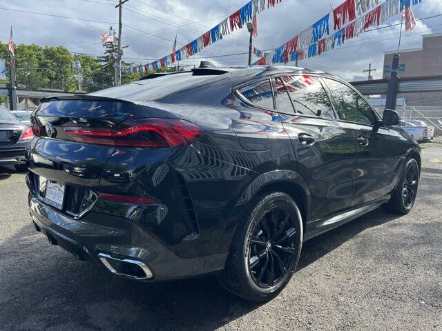 Clean Used 2021 BMW X6 xDrive40i AWD