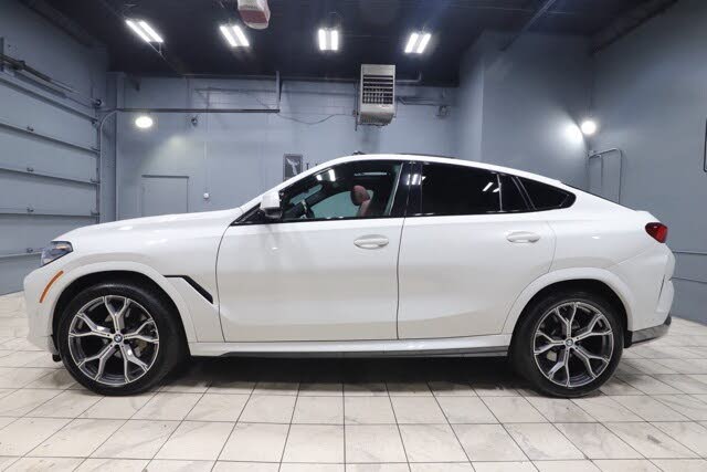 Clean Used 2022 BMW X6 xDrive40i AWDrive-03