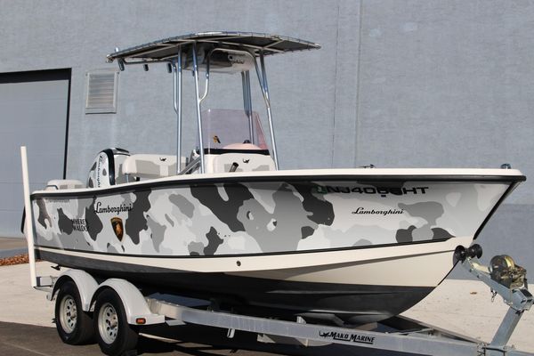 Mako 204 Center Console