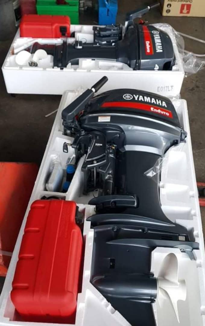 Yamaha E40XMHS 40hp 2 Stroke Enduro Boat Engine Short Shaft