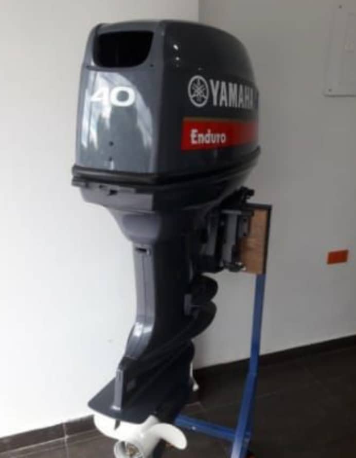 Yamaha E40XMHS 40hp 2 Stroke Enduro Boat Engine Short Shaft